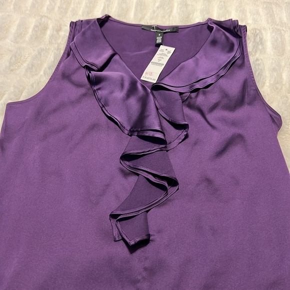 Size small sleeveless purple ruffle shell - Picture 2 of 3